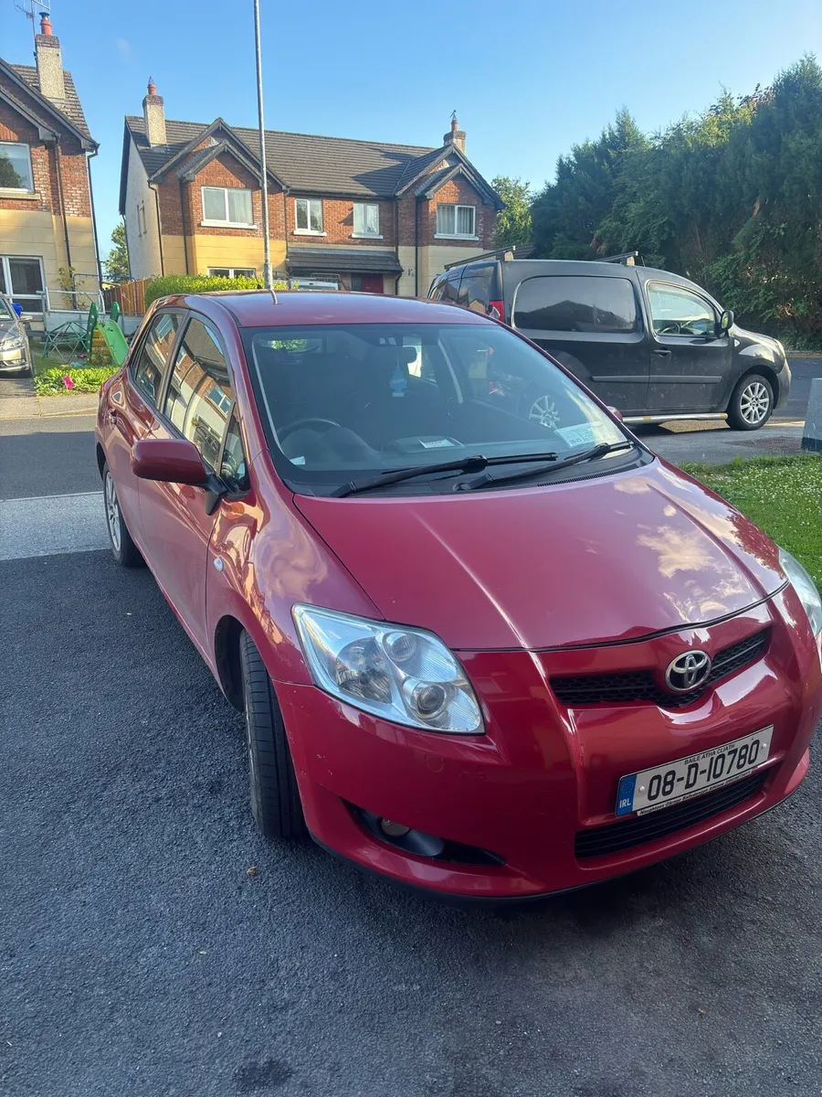 Toyota Auris - Image 1