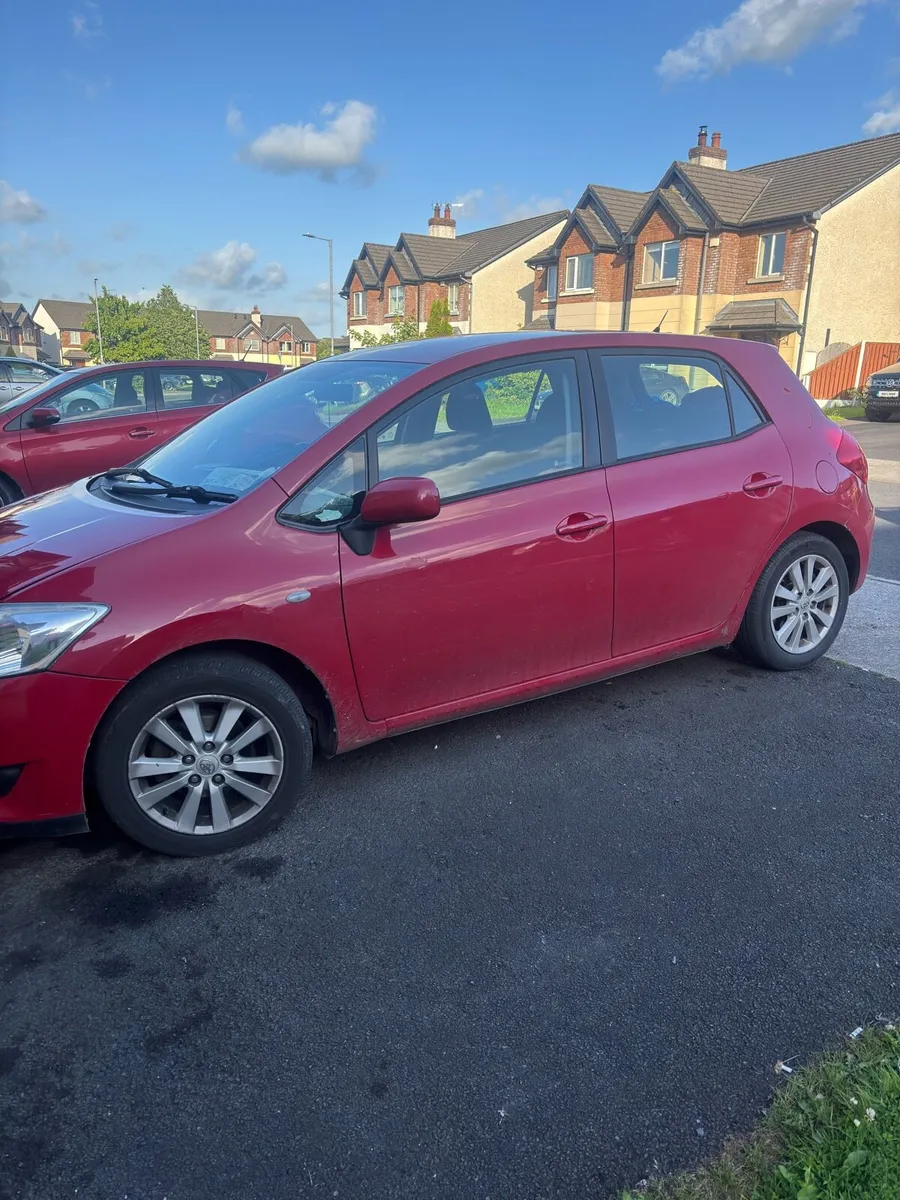 Toyota Auris - Image 2