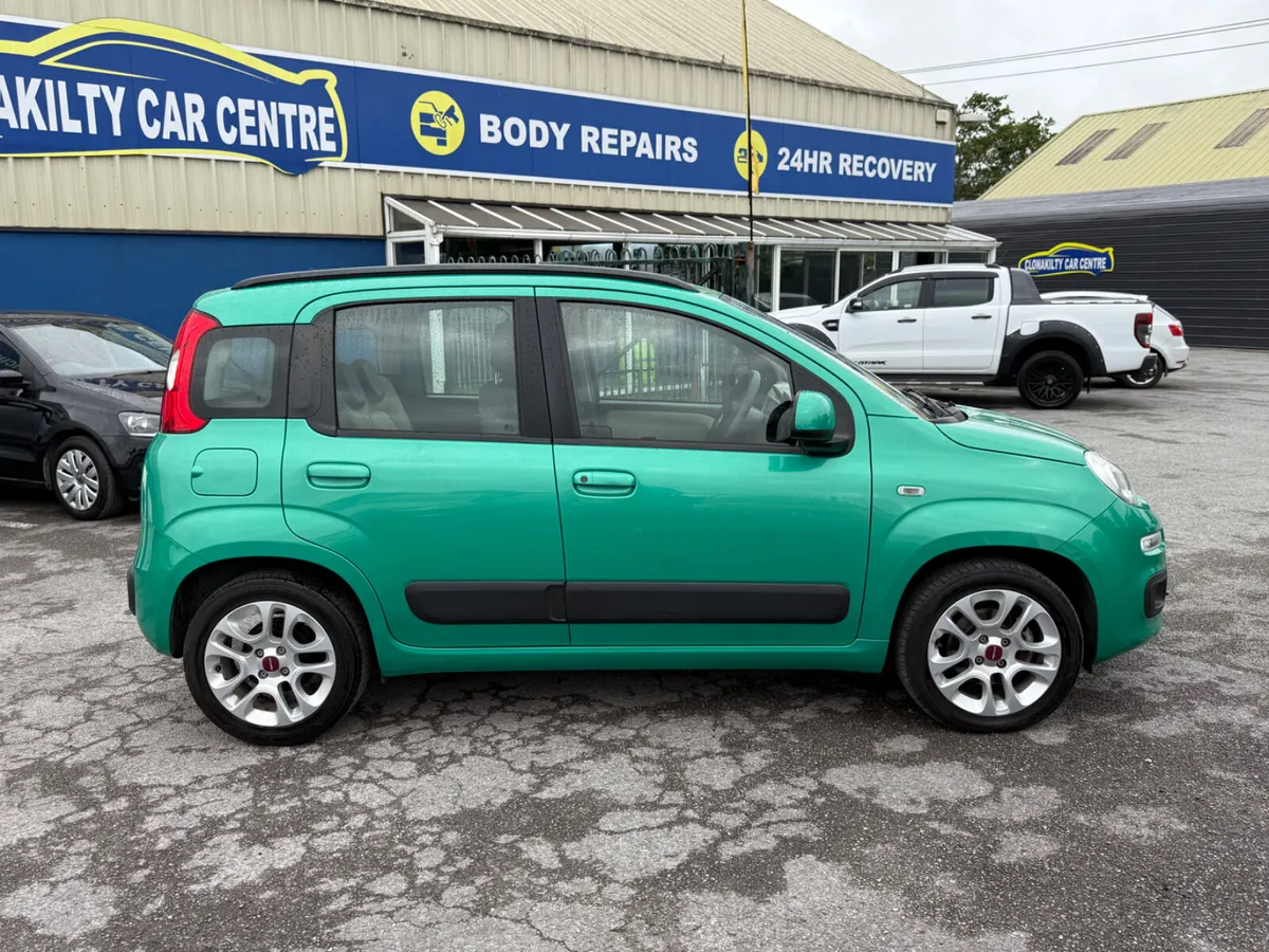 Low mileage Fiat Panda Rare Automatic - Image 4