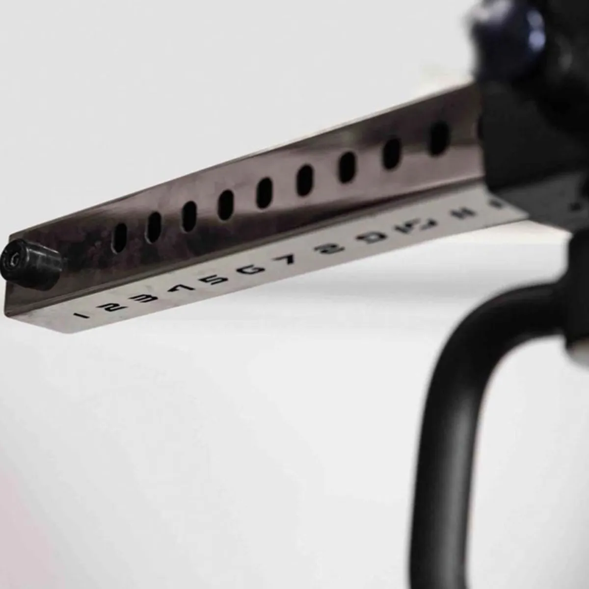 Primal Pro Series Front Facing Lat-pulldown - Image 2