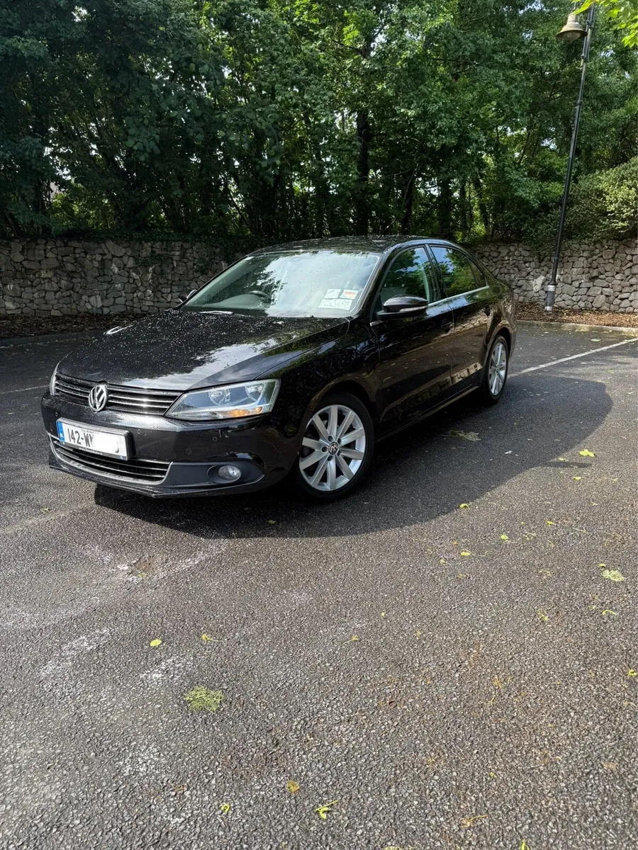 142 VW Jetta **Auto** Highline - Image 1