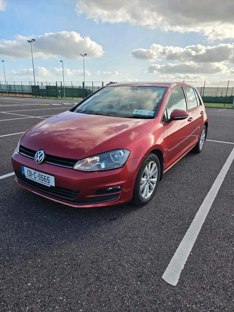 2013 Volkswagen Golf - Image 1