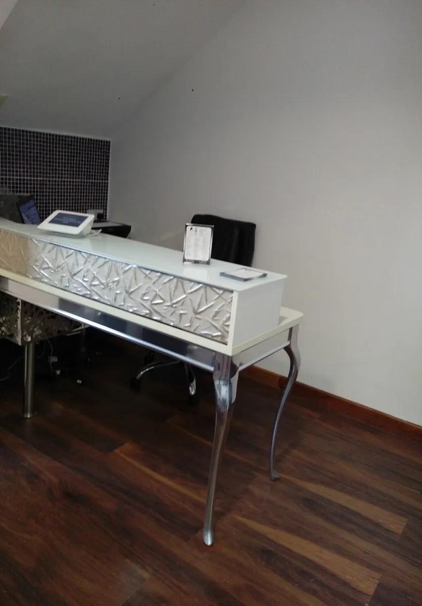 Hairsalon furniture - Image 2
