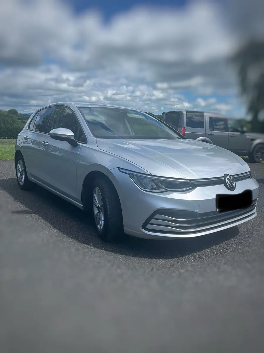 VW Golf 1.5 TSI 2022 - Image 1