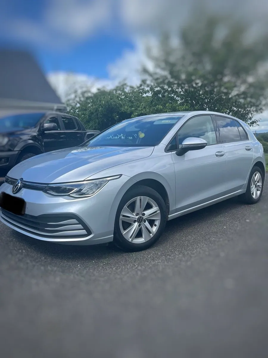 VW Golf 1.5 TSI 2022 - Image 4