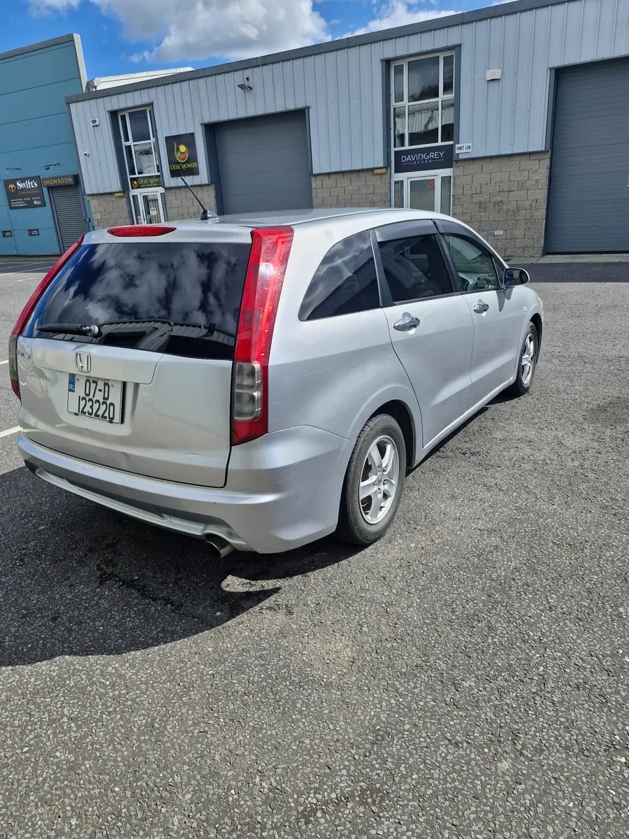 Honda Stream 2007 - Image 3
