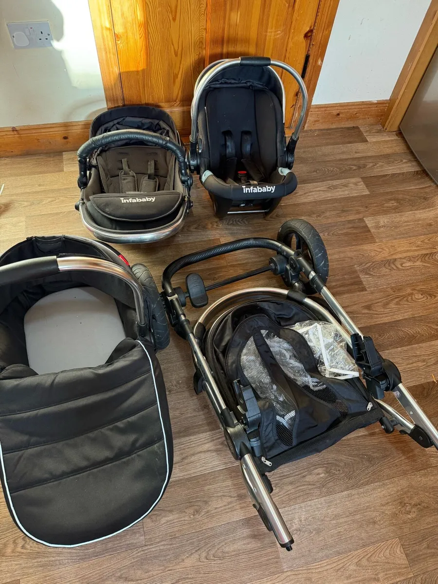 Baby Travel system 3 in 1 - Image 1