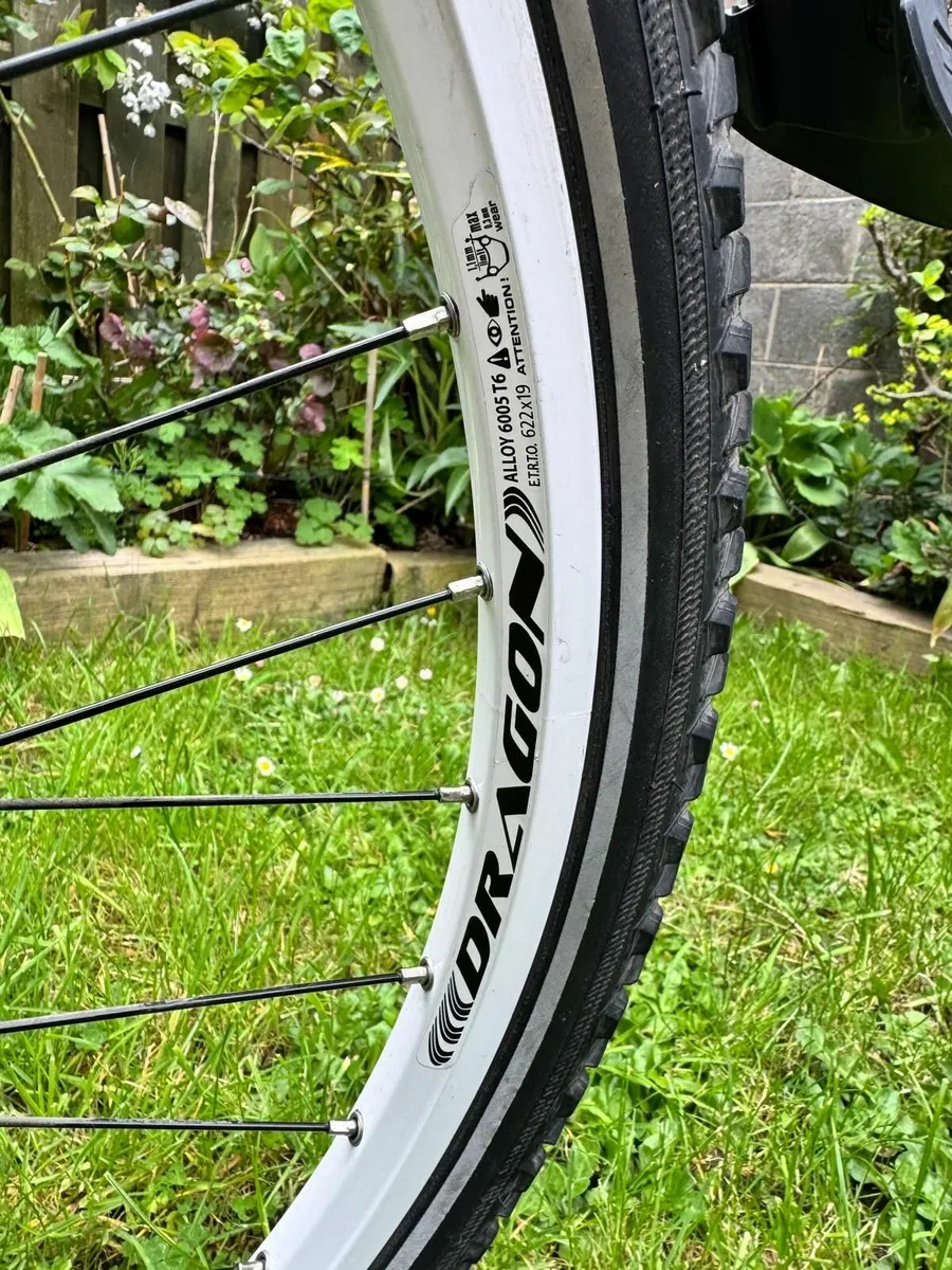 28" Kenzel Distance 600 Mens Trekking 56cm bicycle - Image 3