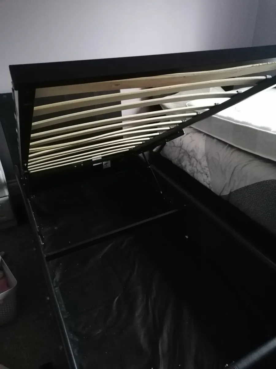 Single Ottoman bed - Image 2