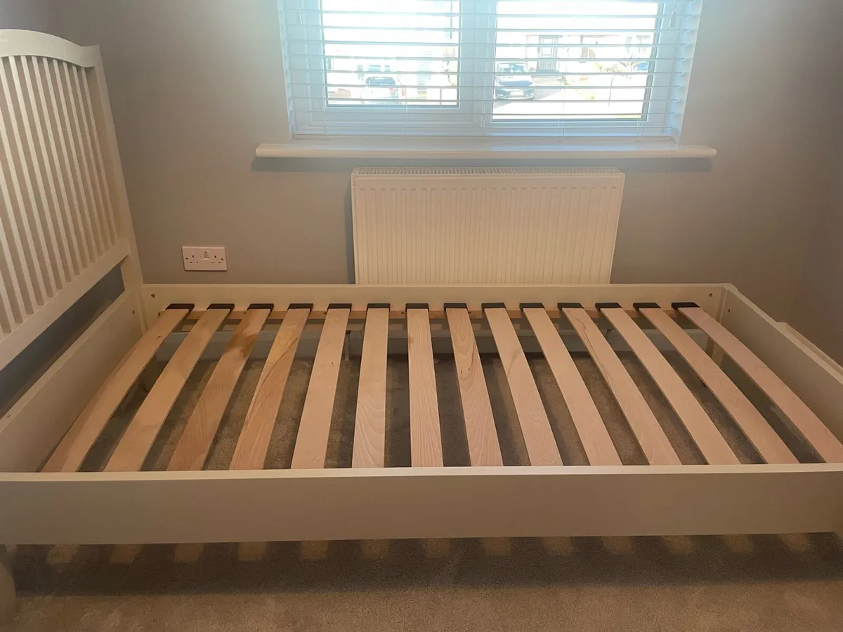 Single 3ft bed for sale ( frame only) - Image 2