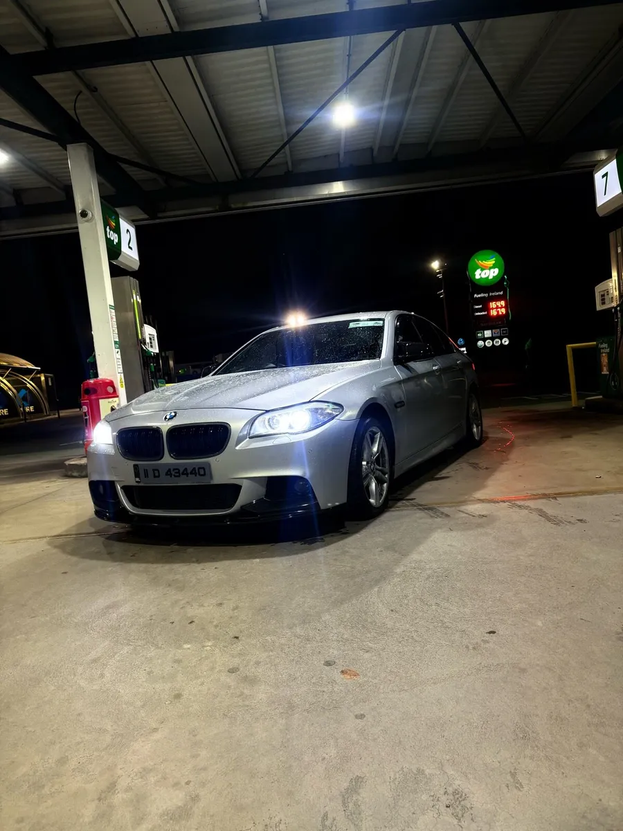 BMW 5 SERIES F10 MSPORT - Image 1