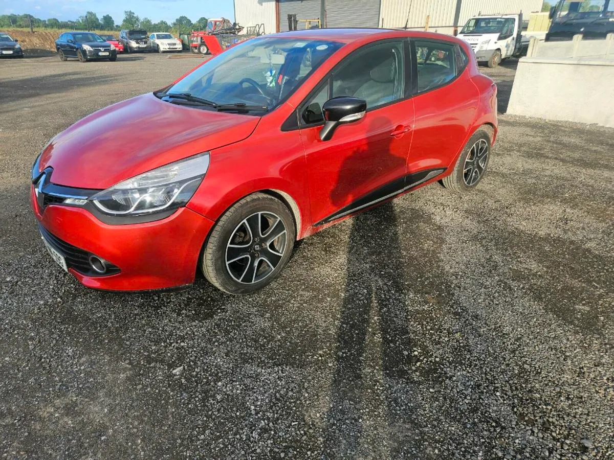 13 Renault Clio 1.5 diesel - Image 4