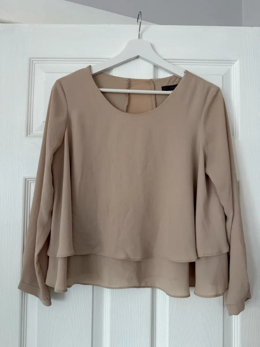 Zara Tops each 10 Euro - Image 1