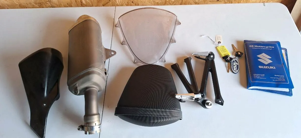 2014 Suzuki GSXR 600 - Image 3