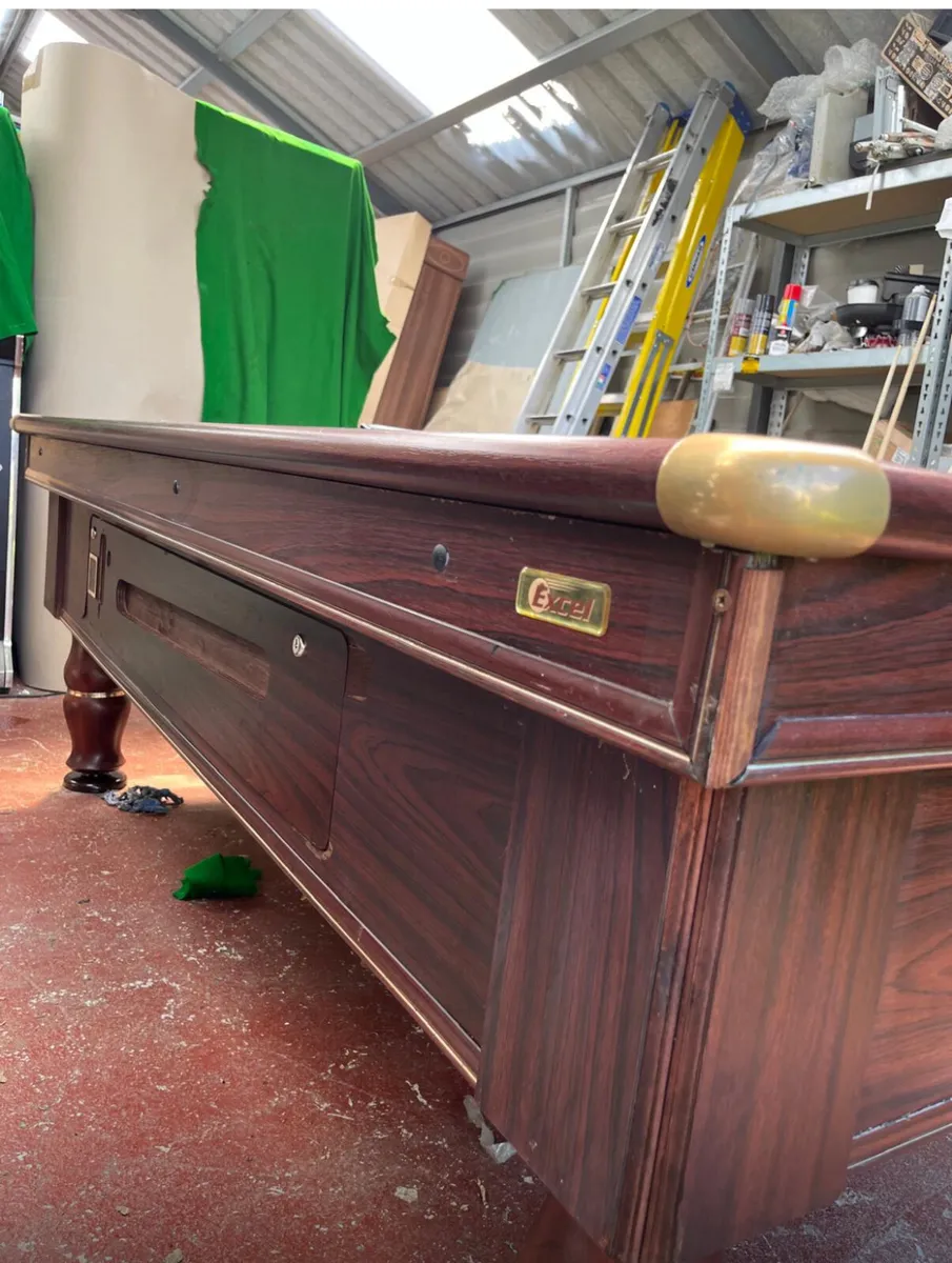 Pool table - Image 4