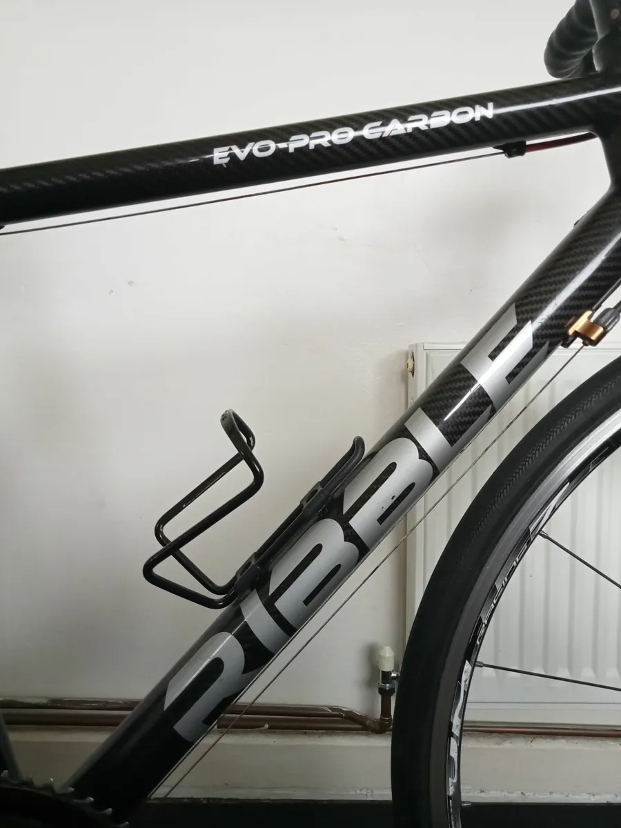 Ribble Evo-Pro Carbon Road Bike - Image 2