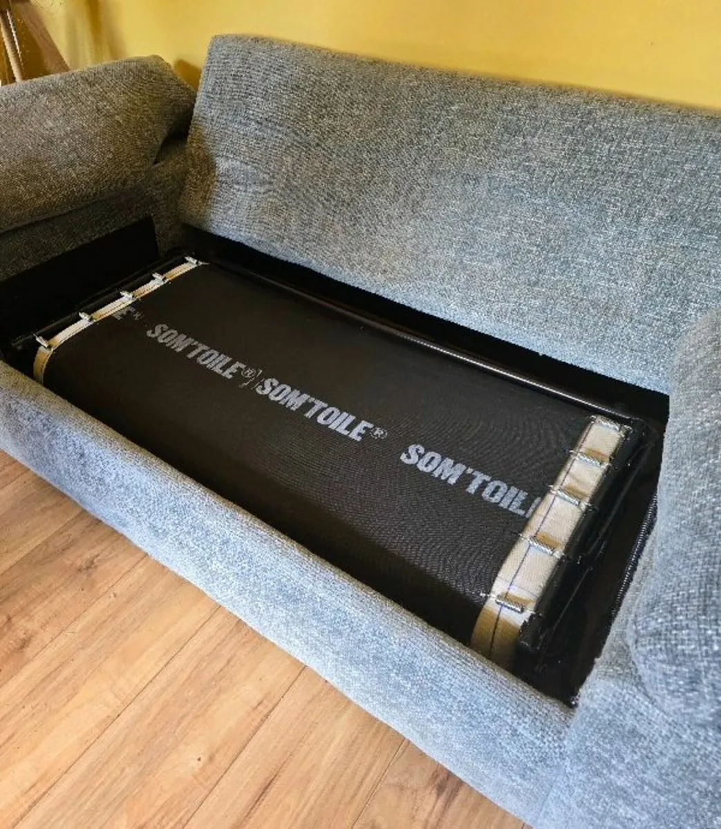 2 piece suite :2-seater sofa-bed + love chair in g - Image 4