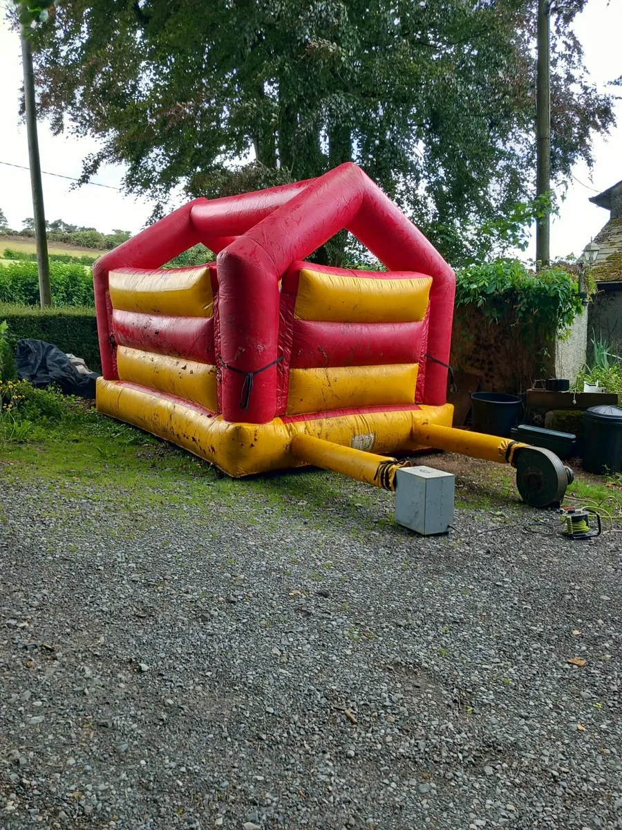 Bouncy Castle - Image 4