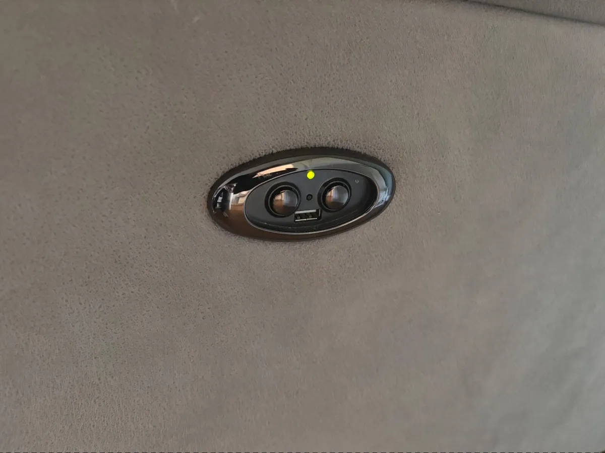 Sofa - Image 3