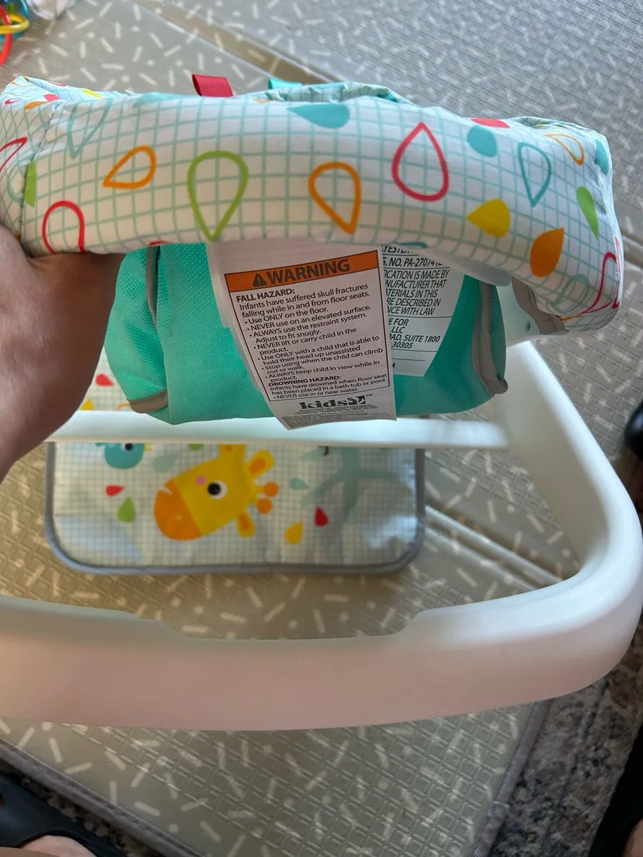 Baby seat - Image 2
