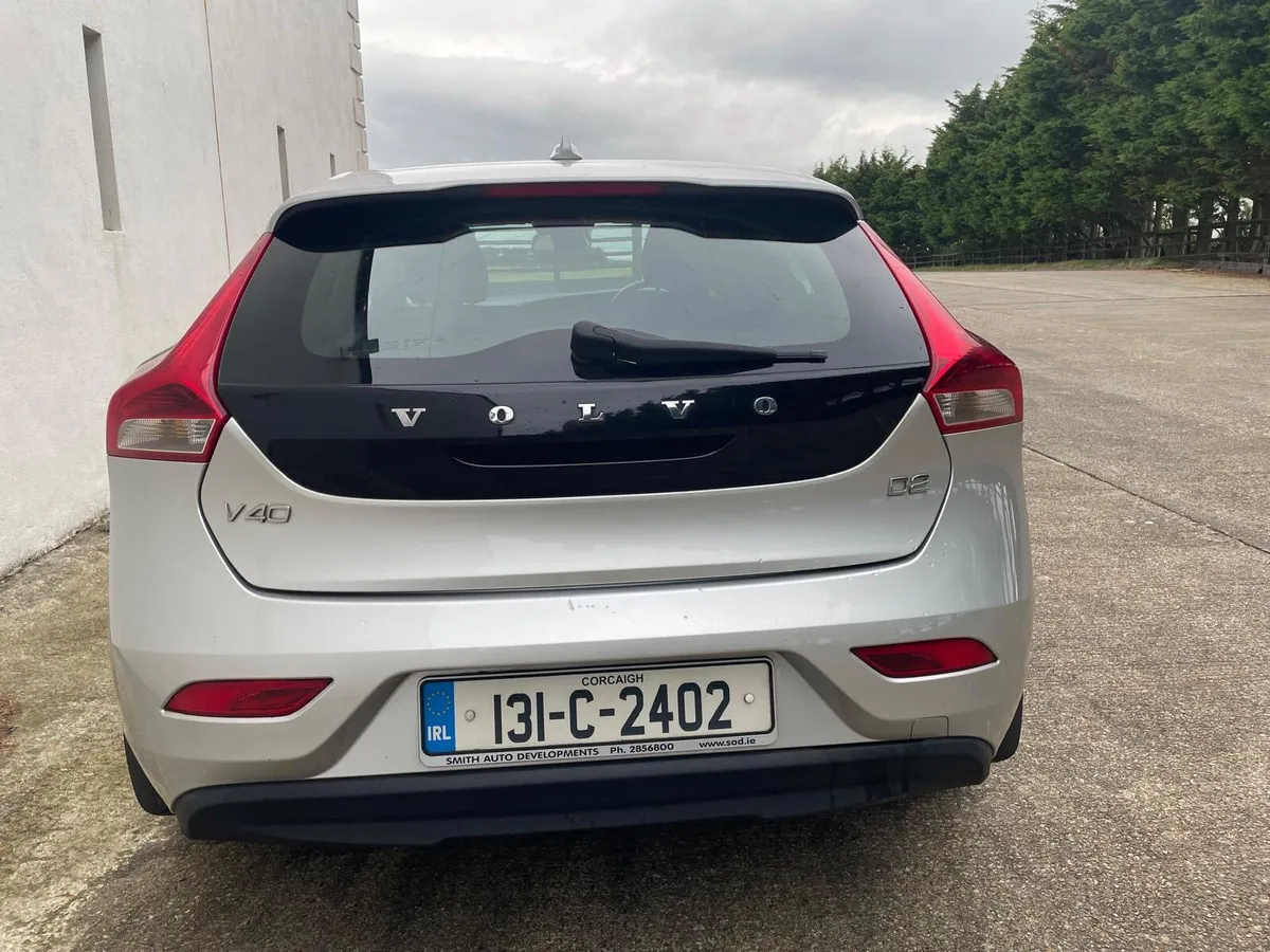 Volvo V40 1.6D 2013 - Image 3