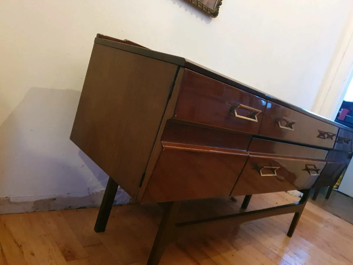 Mid century teak sideboard by meredew - Image 1