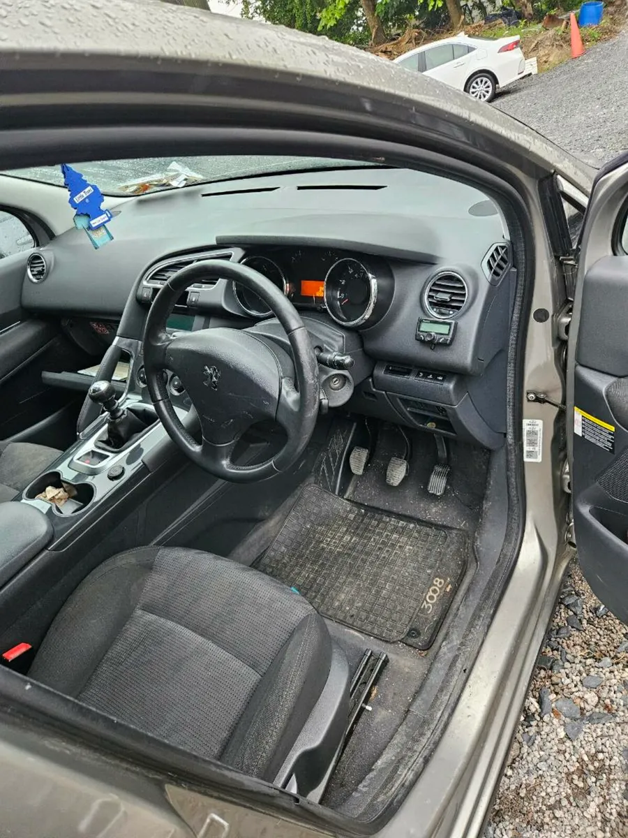 Peugeot  3008 - Image 3