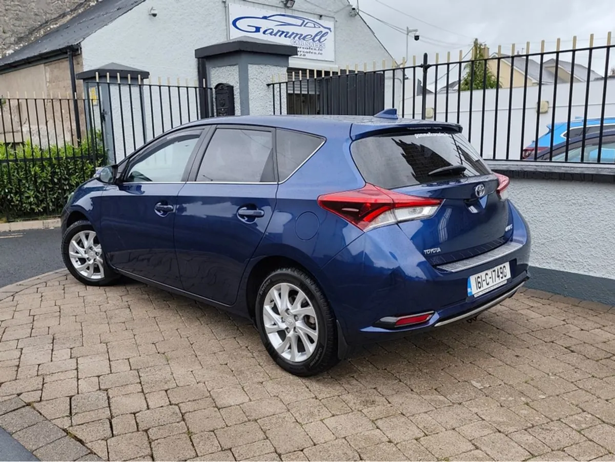 Toyota Auris 1.2t Icon 114BHP 5DR - Image 4