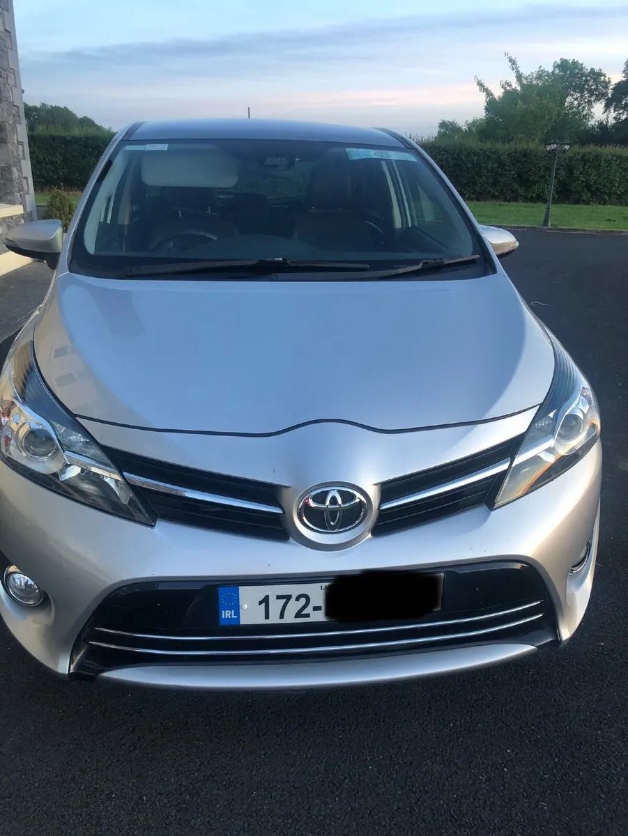 Toyota Verso 2017 - Image 1