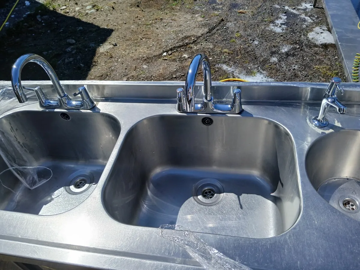 Stainless steel..cabbinet ...sink unit delivered - Image 2