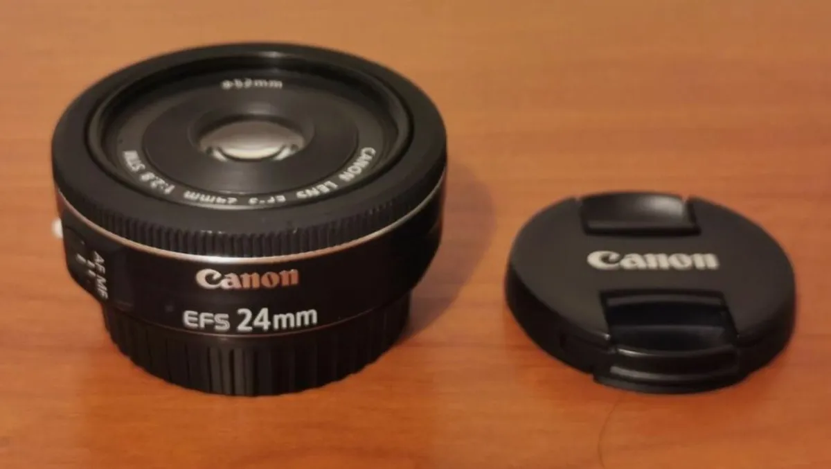 Canon EF-S 24mm f/2.8 pancake Lens