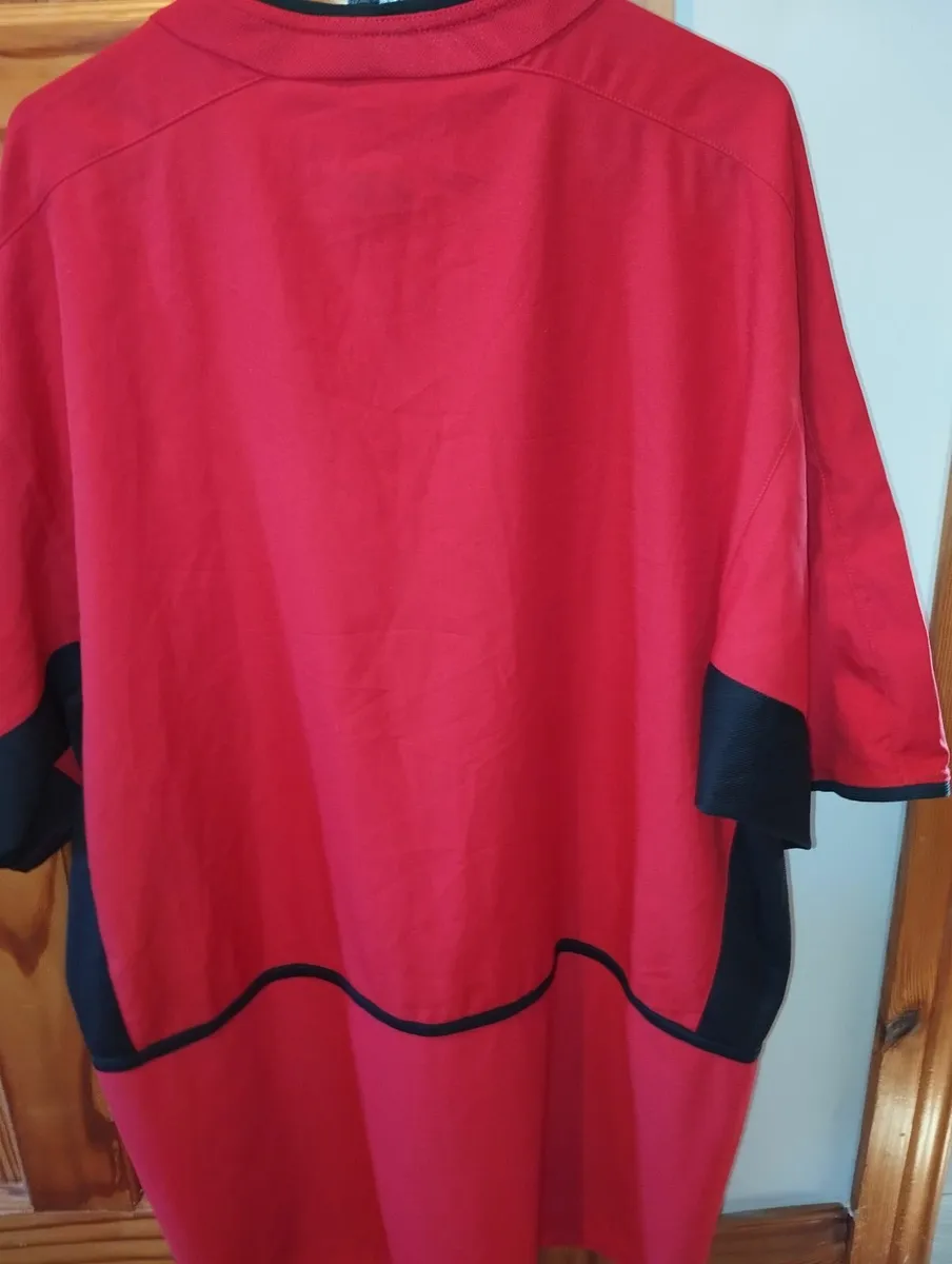 Manchester United jersey - Image 3