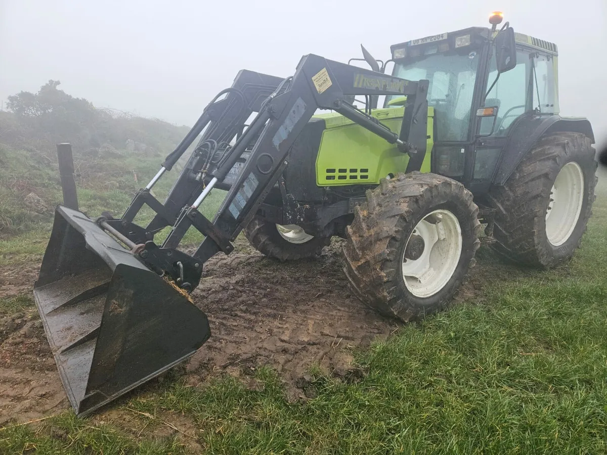 Rossmore fl100 loader valtra brackets - Image 4