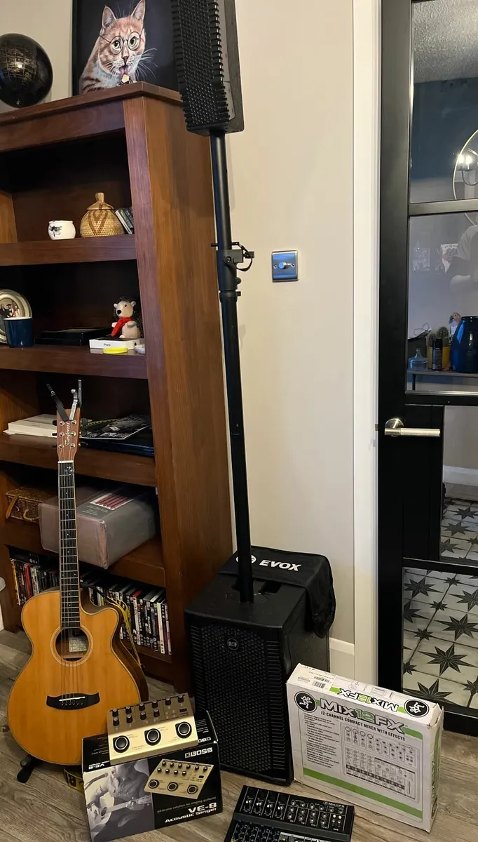sound equiptment - Image 1