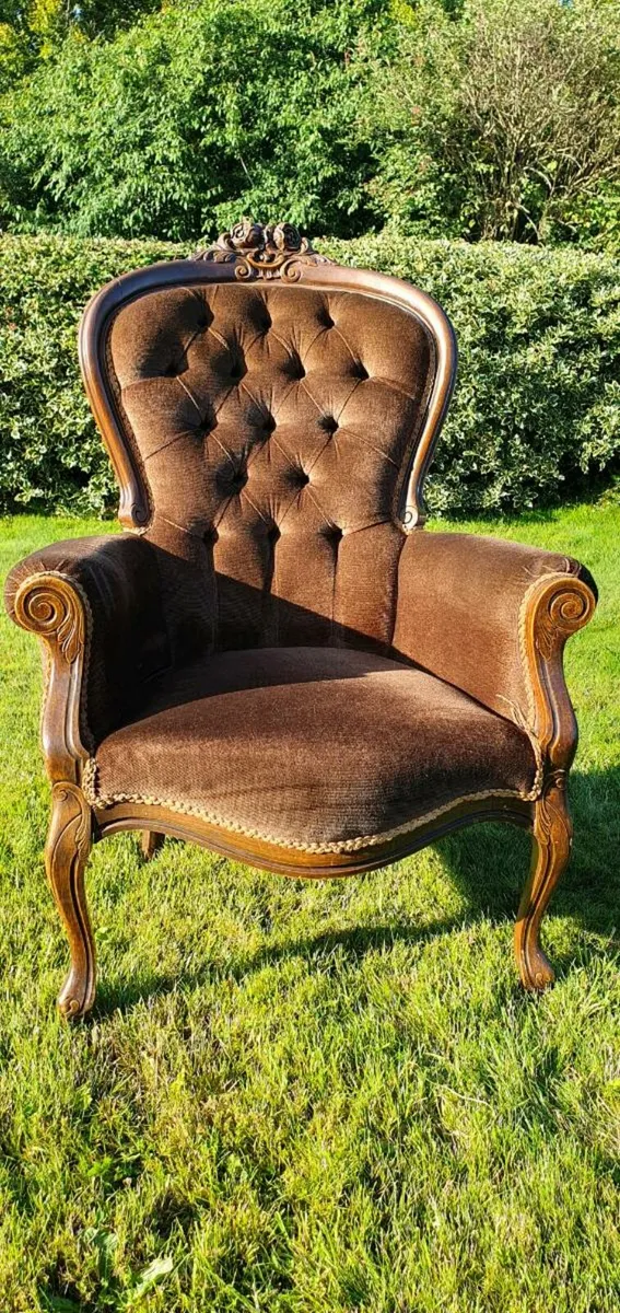 Regency salon suite - Image 2