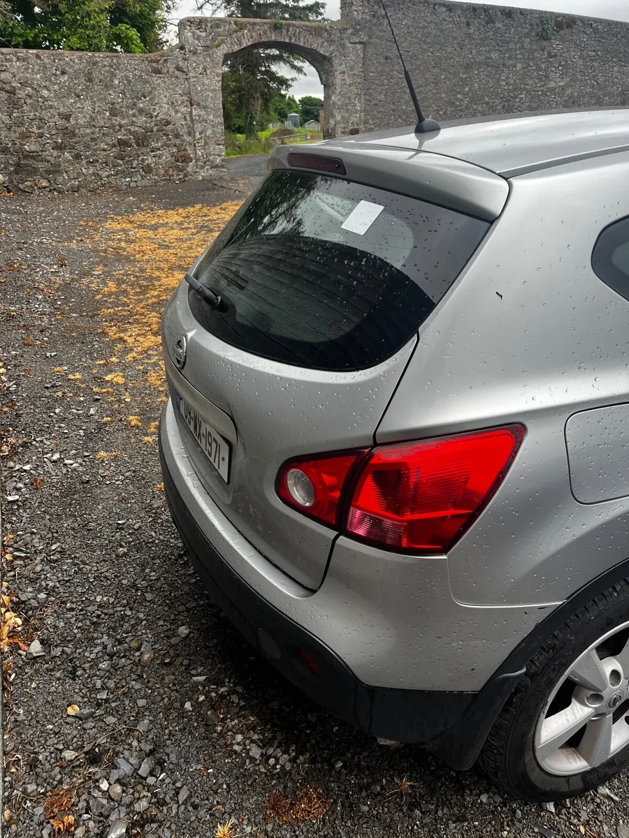 Nissan Qashqai 2009 Automatic - Image 3