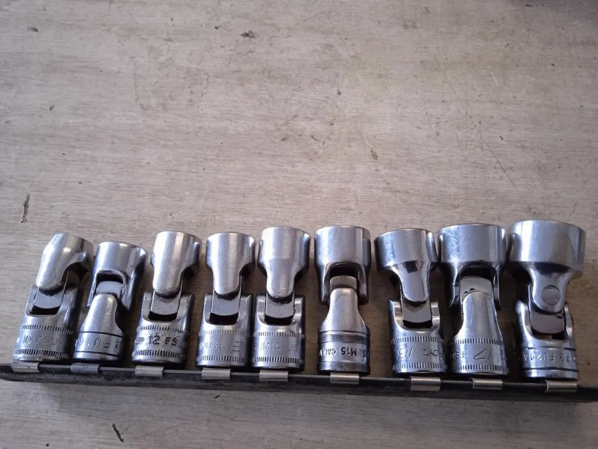 Snap On 3/8 wobbly socket - Image 1