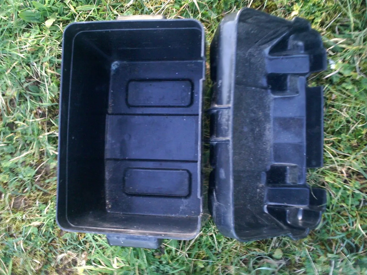 boating and sailing, boat battery box