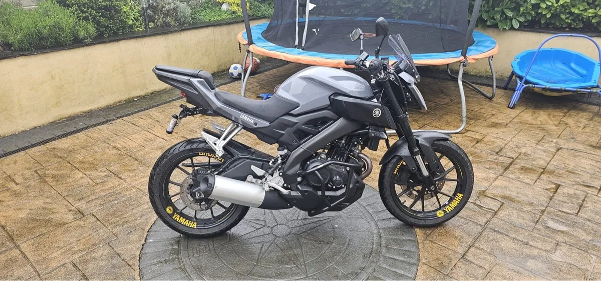 Yamaha mt 125 - Image 2