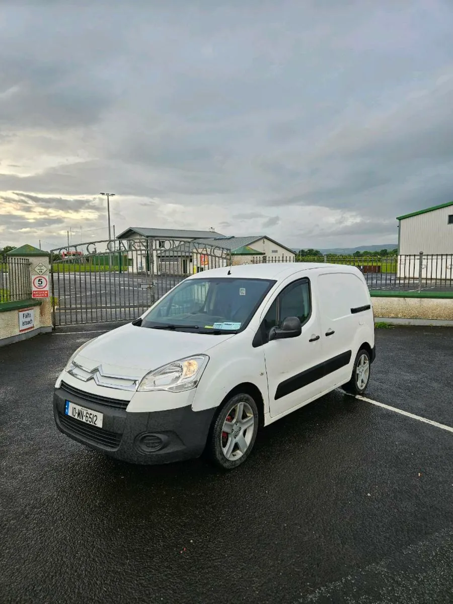 2010 citroen berlingo - Image 2
