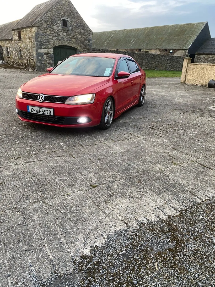 Volkswagen Jetta - Image 3