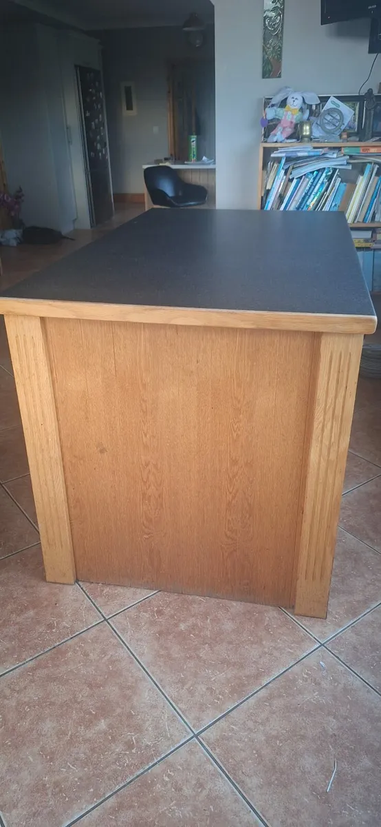Kitchen island oak - Image 1