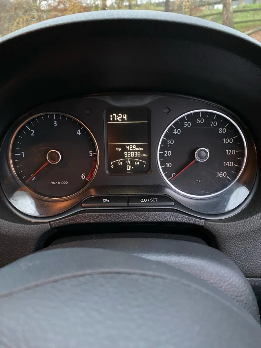 Volkswagen Polo - Image 2