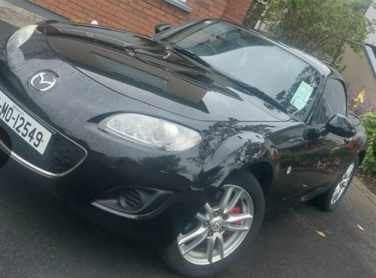 Mazda MX-5 2010 - Image 4