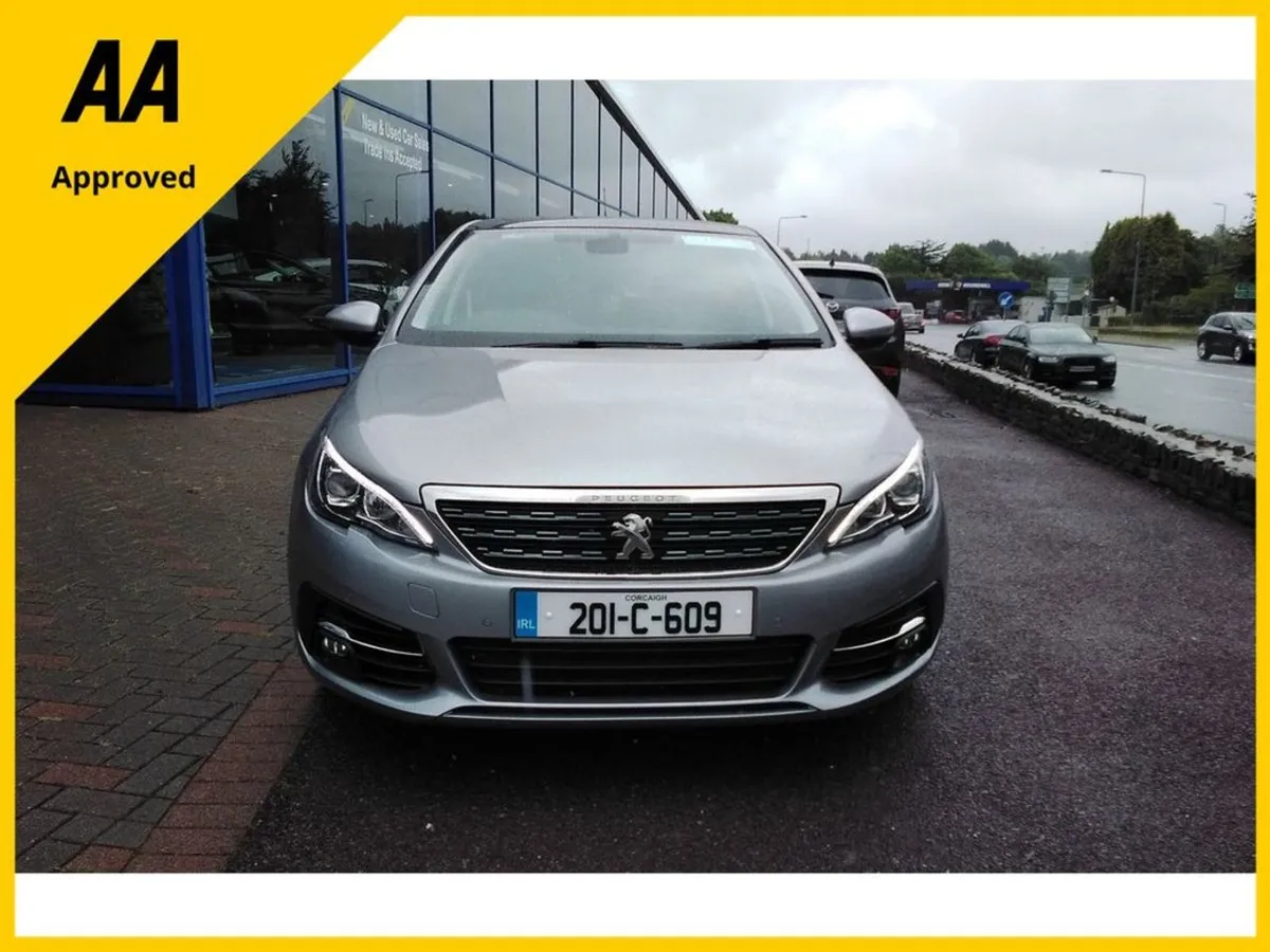 Peugeot 308 Allure 1.5 HDI 130 Auto 6.2 4D - Image 2