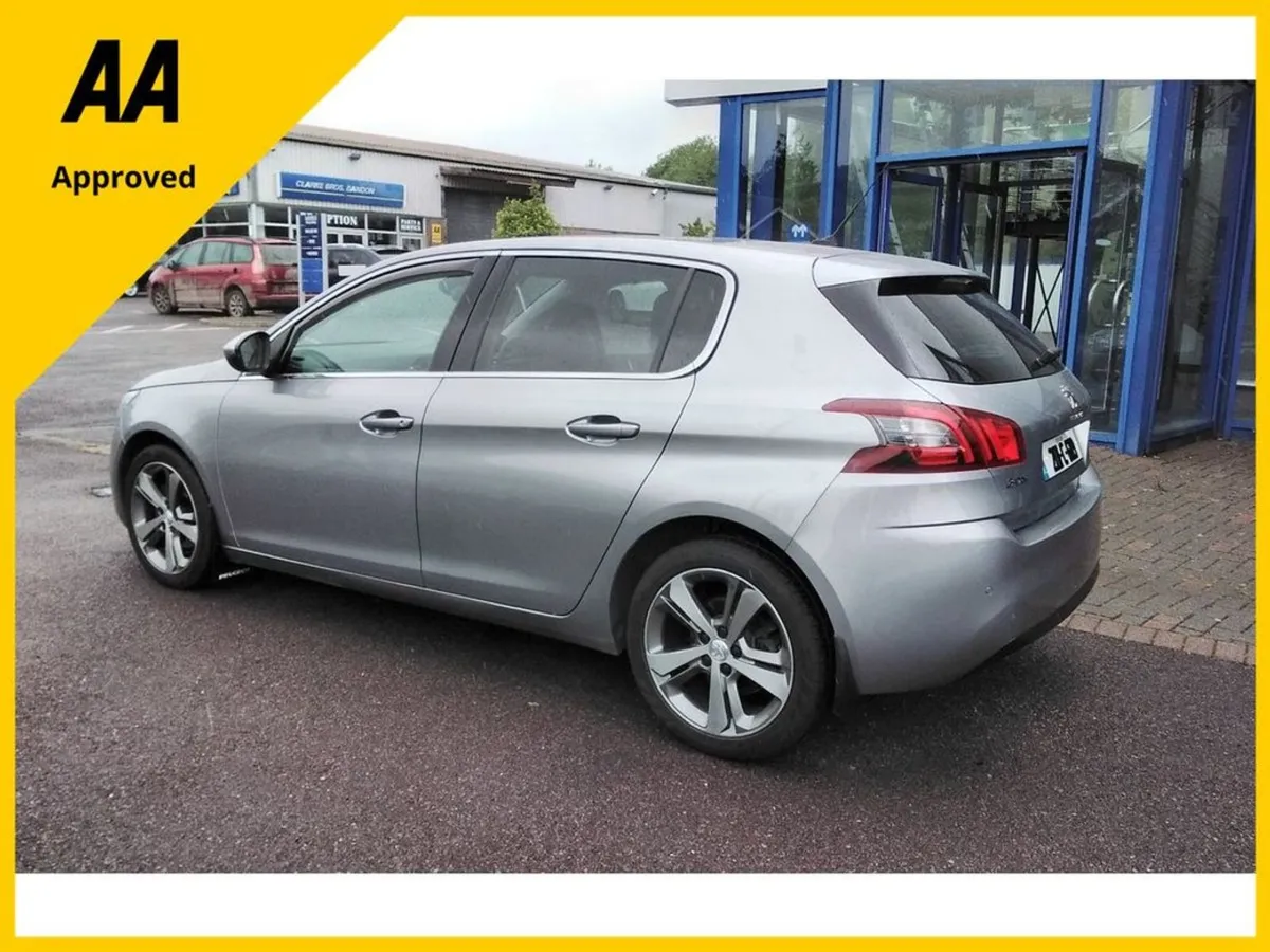 Peugeot 308 Allure 1.5 HDI 130 Auto 6.2 4D - Image 4