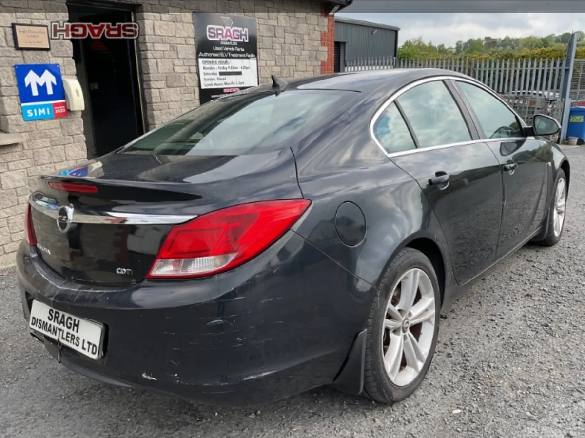 OPEL INSIGNIA COLLECTION - Image 3