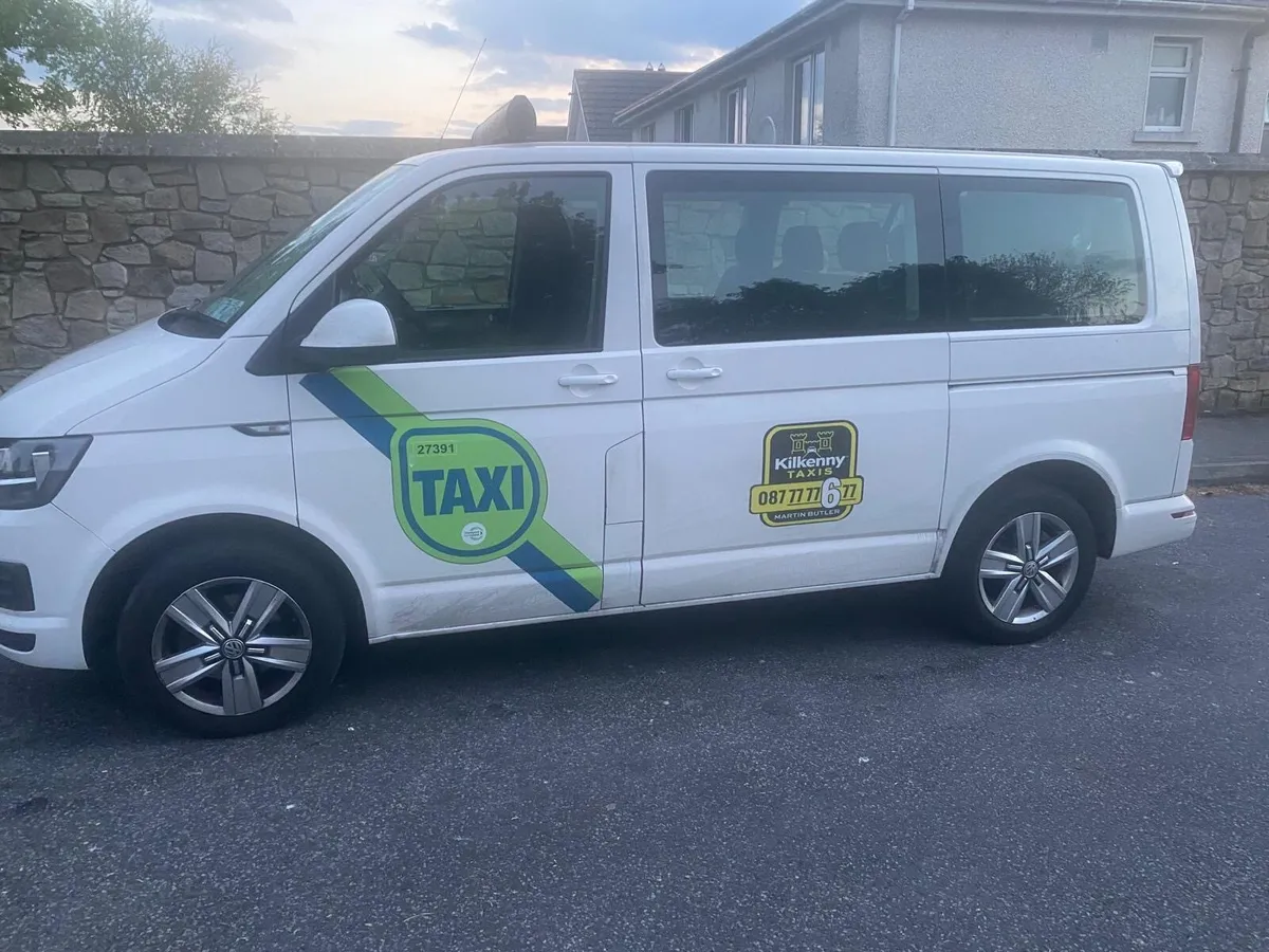 Vw shuttle 9 seater taxi - Image 4