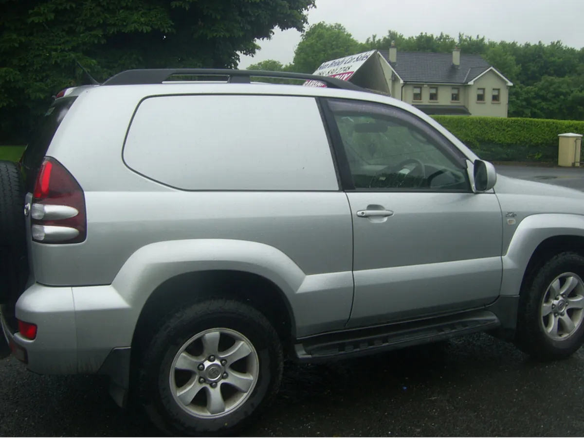 Toyota Land Cruiser LAND CRUISER RC LC SWB GX - Image 3
