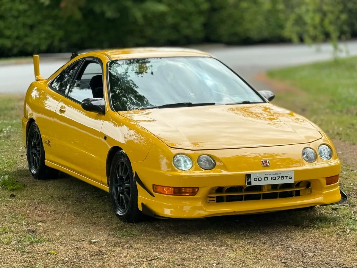 Honda integra type R Dc2 Fully Restored - Image 3